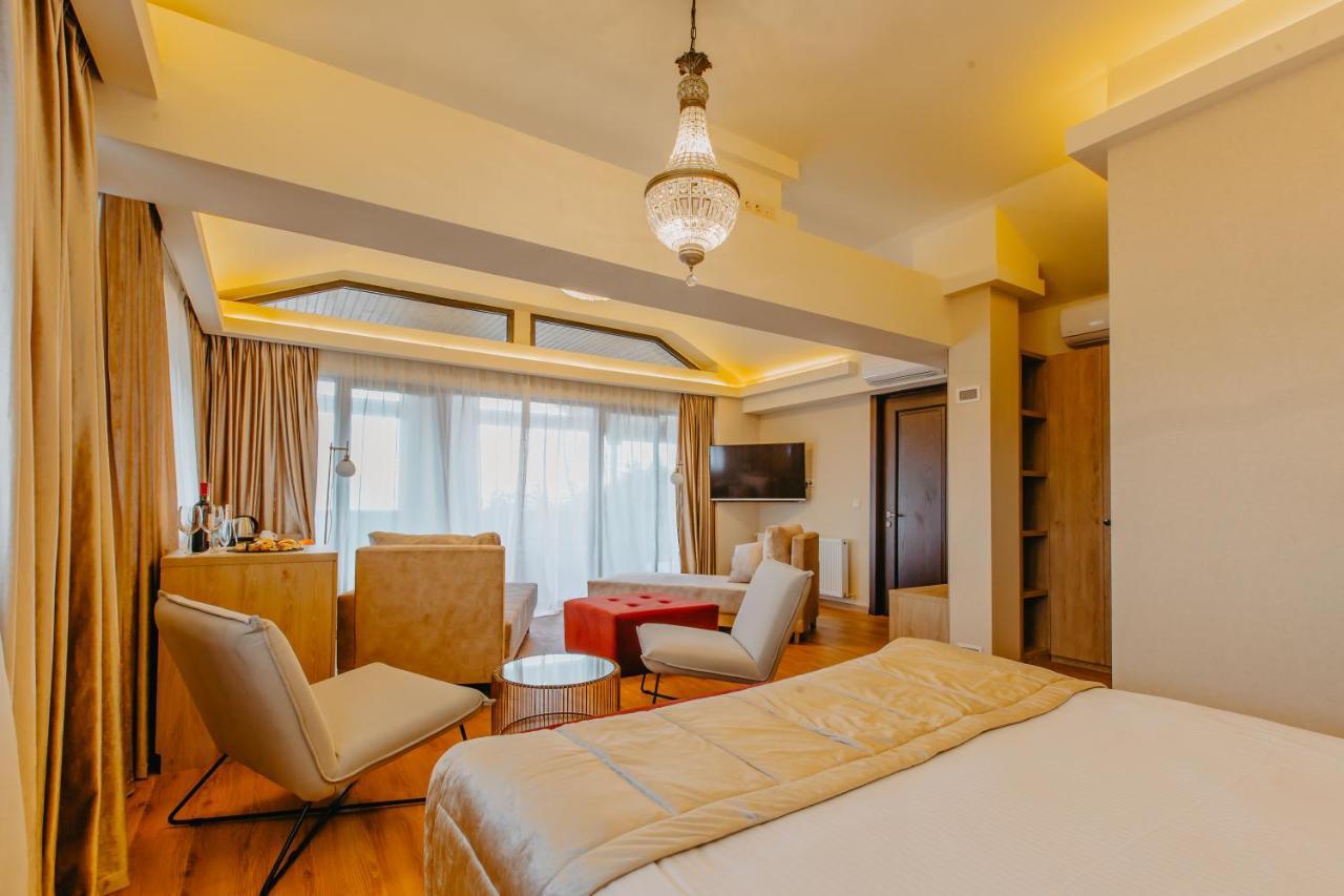 Отель Seventeen Rooms Телави Экстерьер фото